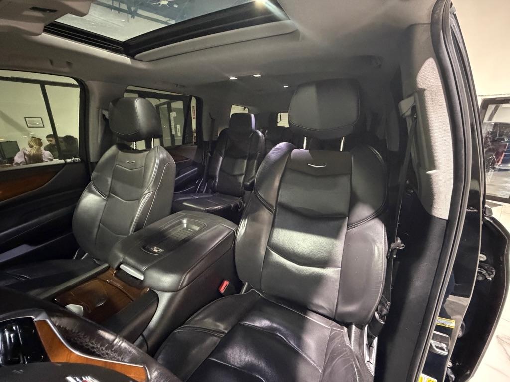 Cadillac Escalade Luxury 4WD 2020