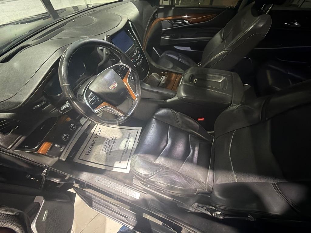 Cadillac Escalade Luxury 4WD 2020