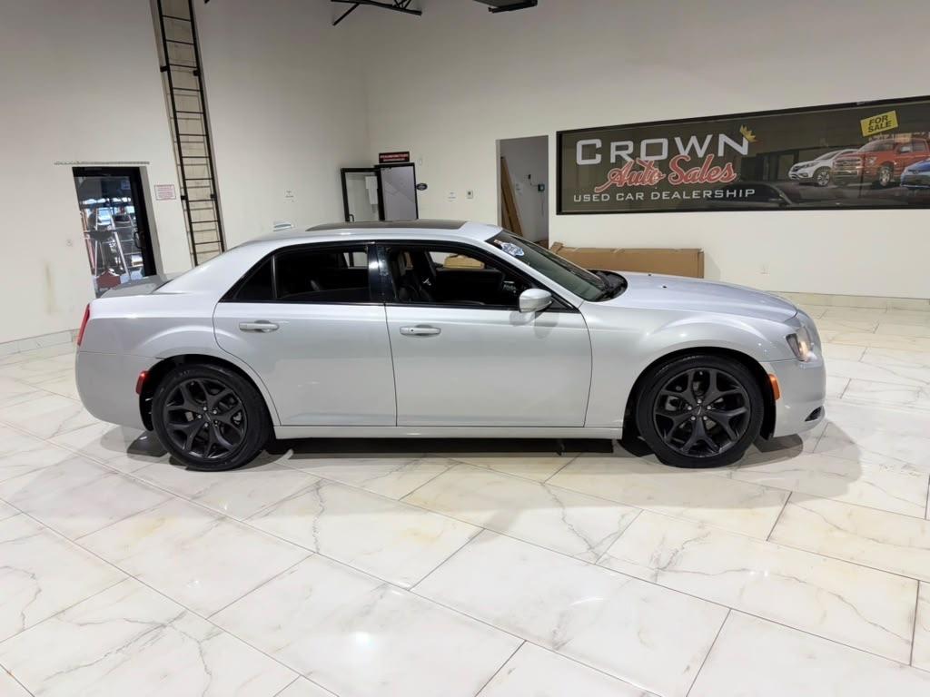 Chrysler 300 S V6 2023