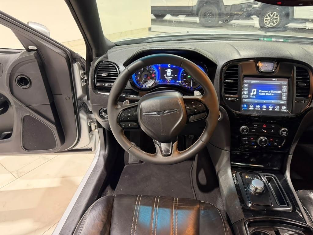 Chrysler 300 S V6 2023