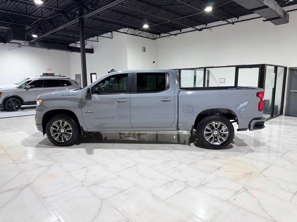 Chevrolet Silverado 1500 RST Crew Cab 2WD 2024
