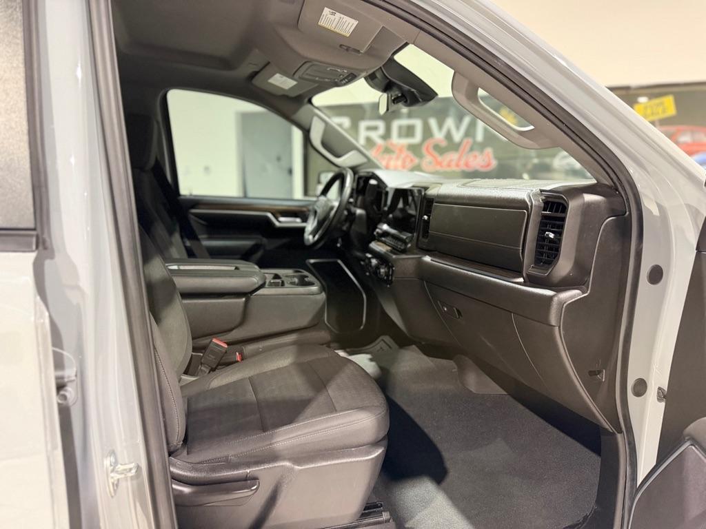 Chevrolet Silverado 1500 RST Crew Cab 2WD 2024