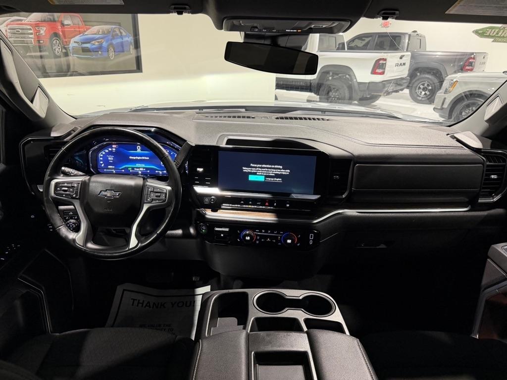 Chevrolet Silverado 1500 RST Crew Cab 2WD 2024
