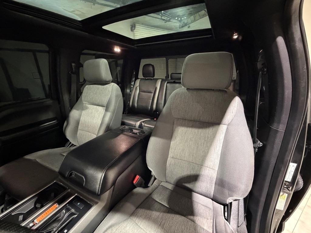 Ford F-150 Raptor SuperCrew 4WD 2018