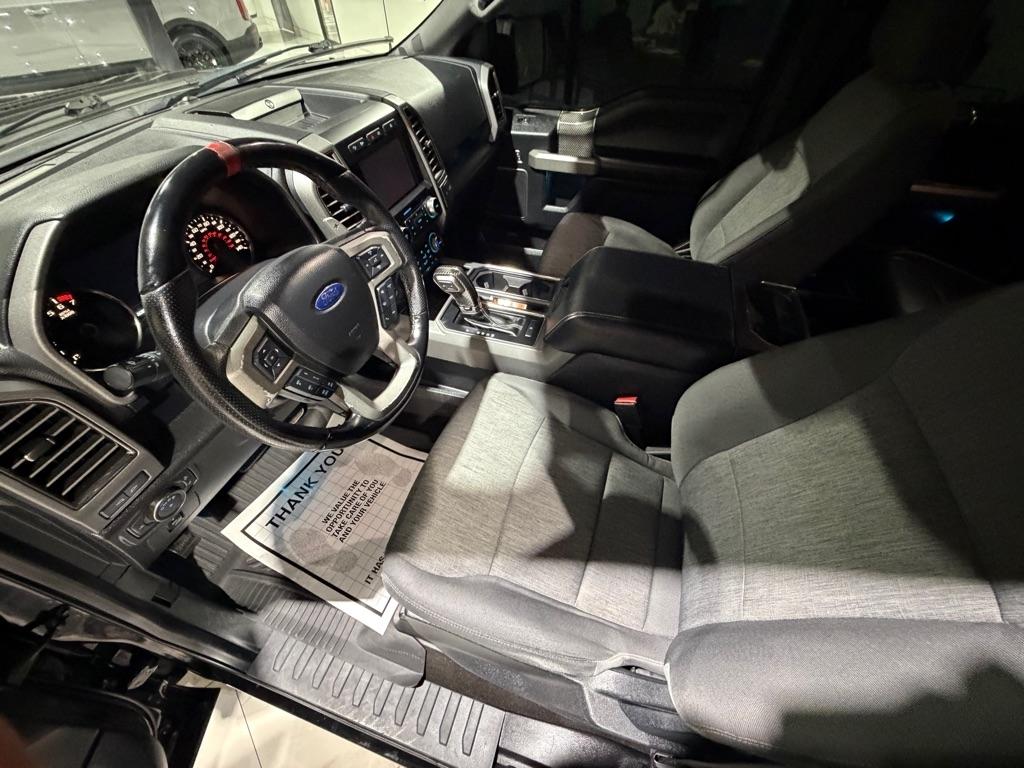 Ford F-150 Raptor SuperCrew 4WD 2018