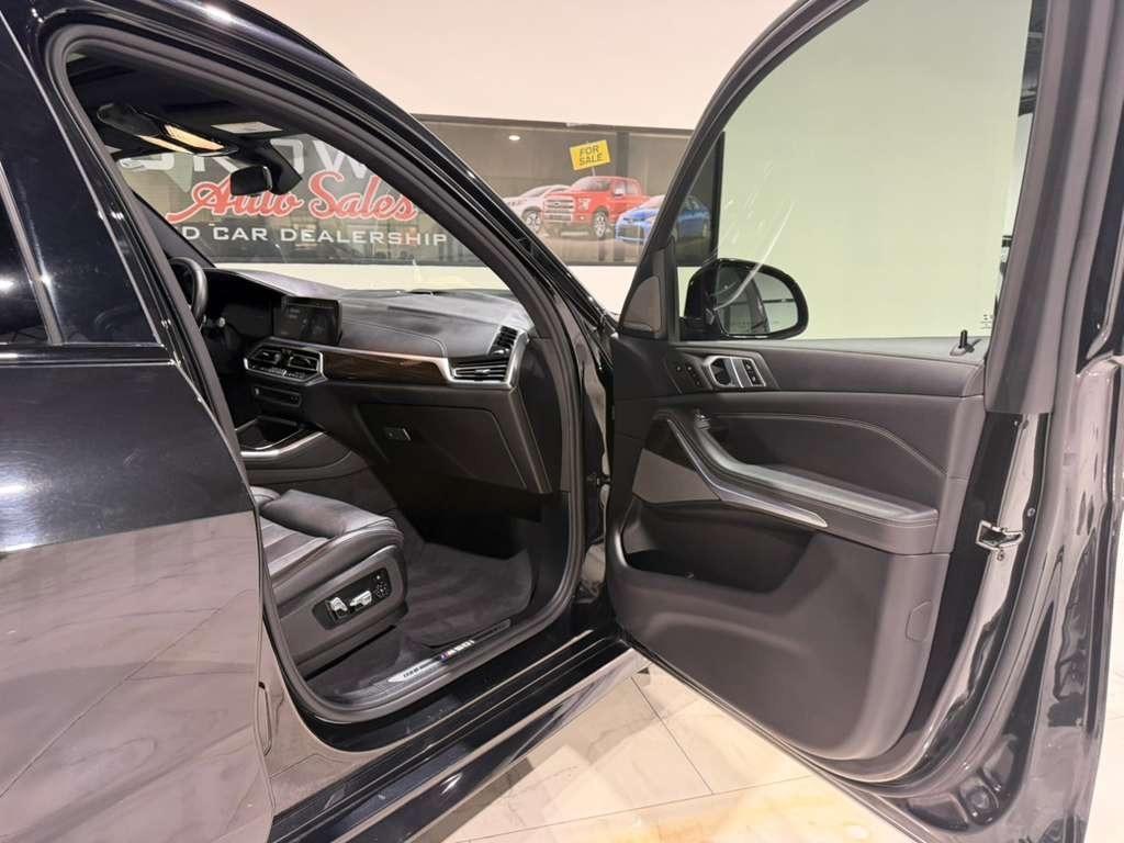 BMW X5 M50i 2020