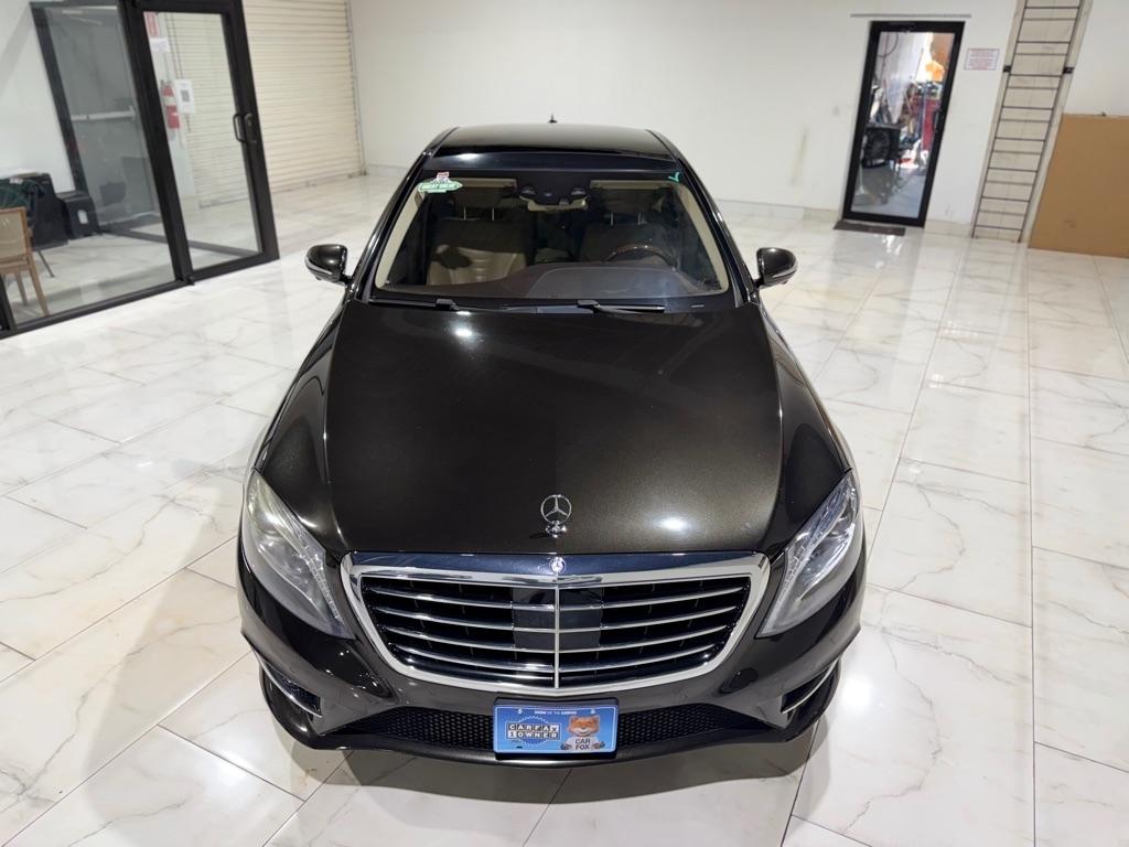 Mercedes-Benz S-Class S550 2015