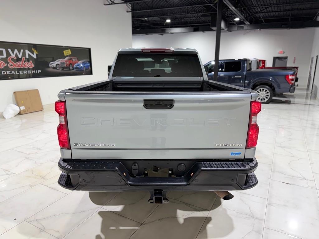 Chevrolet Silverado 2500HD Custom Crew Cab Long Box 4WD 2024