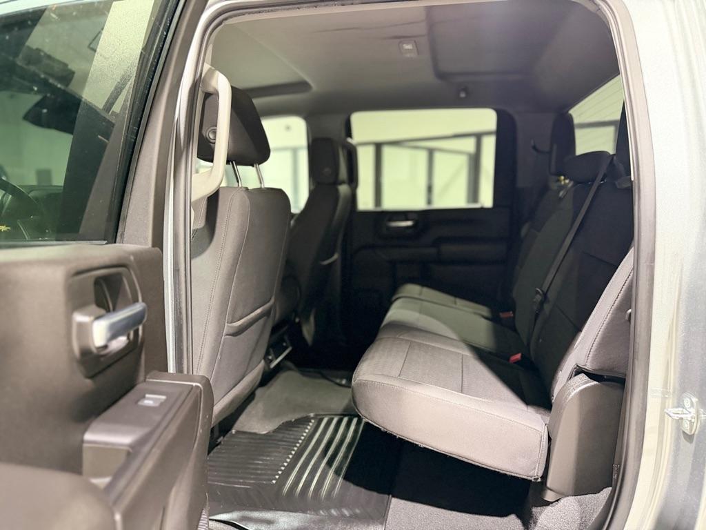 Chevrolet Silverado 2500HD Custom Crew Cab Long Box 4WD 2024