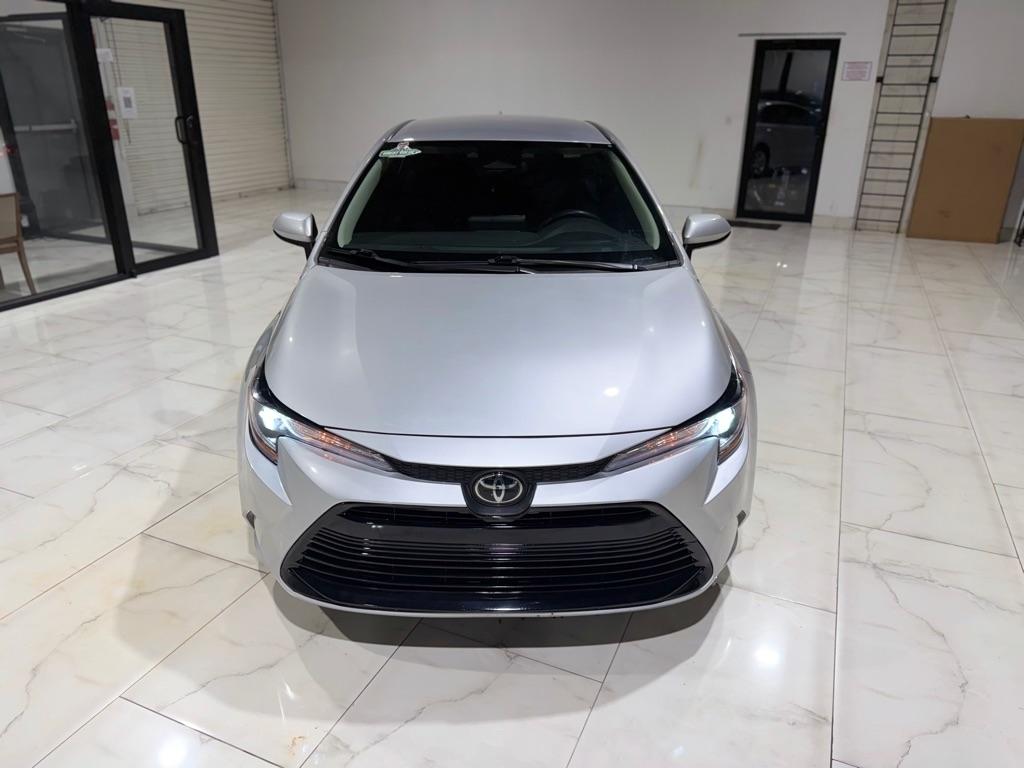 Toyota Corolla LE 2024