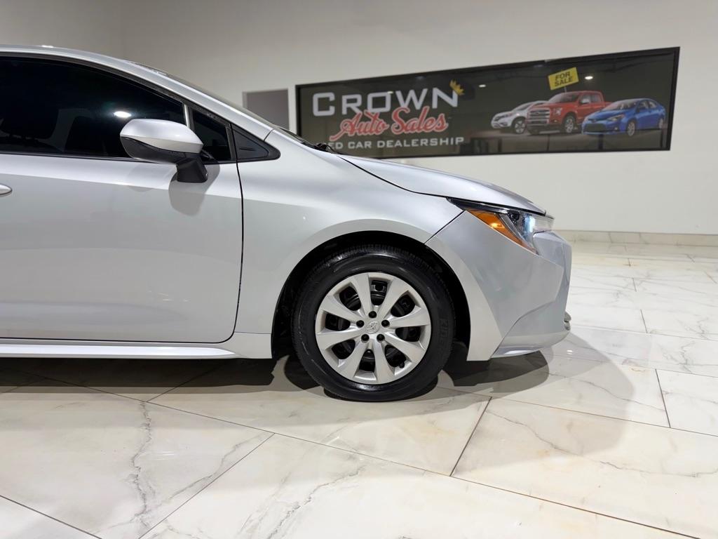 Toyota Corolla LE 2024