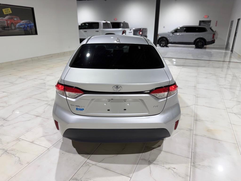 Toyota Corolla LE 2024