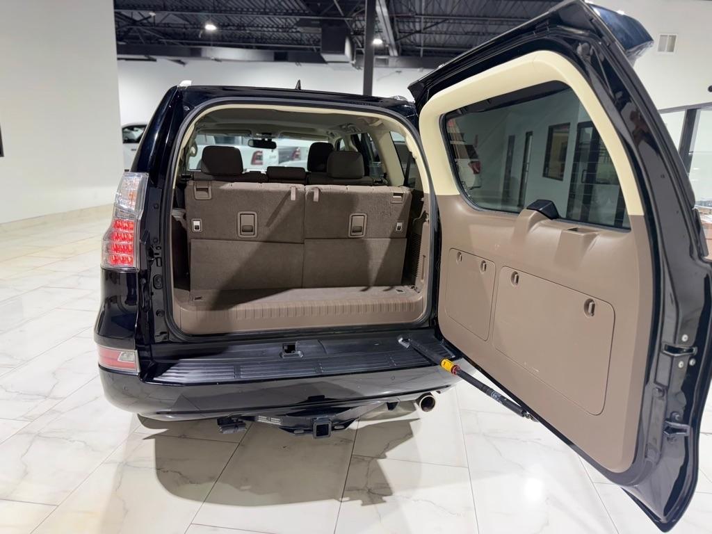Lexus GX 460 Base 2019