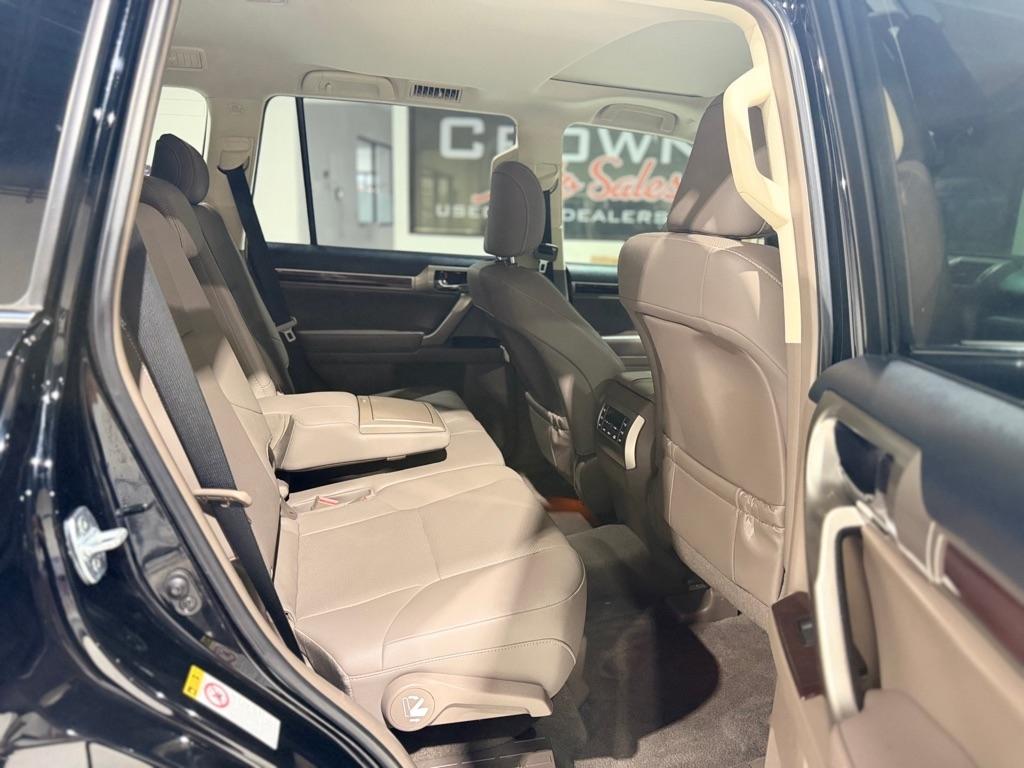 Lexus GX 460 Base 2019