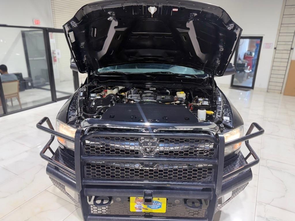 RAM 3500 Tradesman Crew Cab 4WD DRW 2018