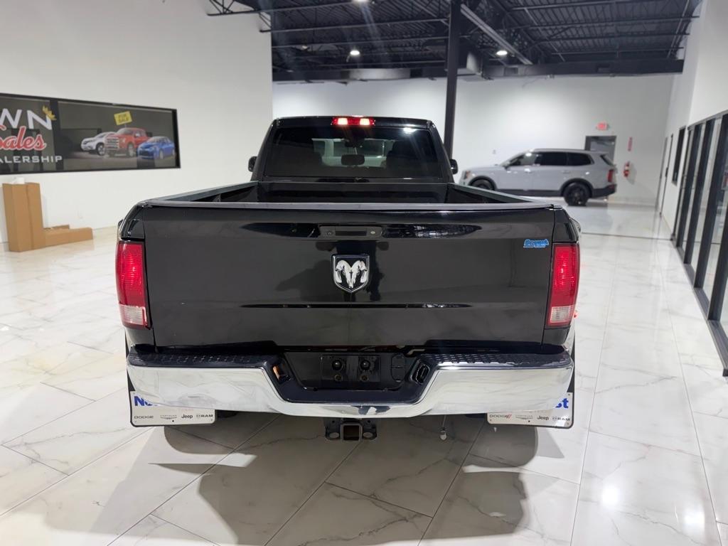 RAM 3500 Tradesman Crew Cab 4WD DRW 2018