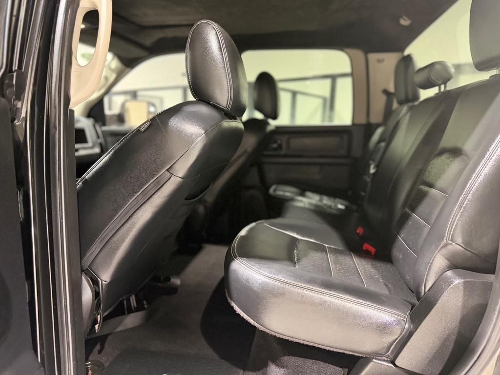 RAM 3500 Tradesman Crew Cab 4WD DRW 2018