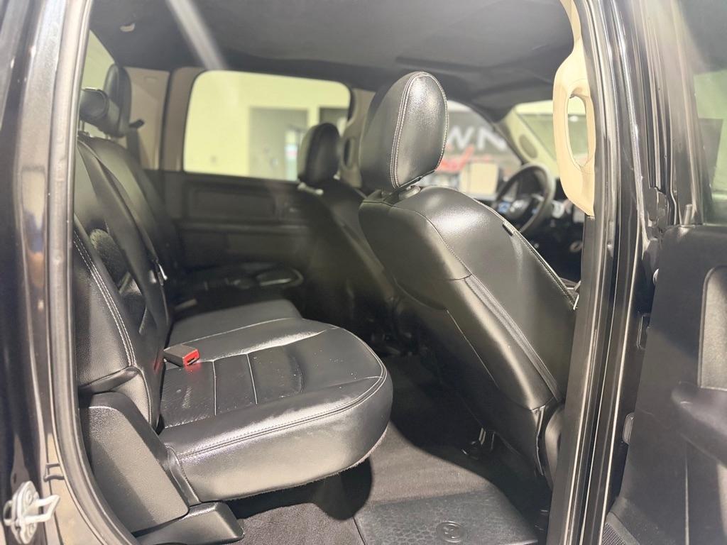 RAM 3500 Tradesman Crew Cab 4WD DRW 2018