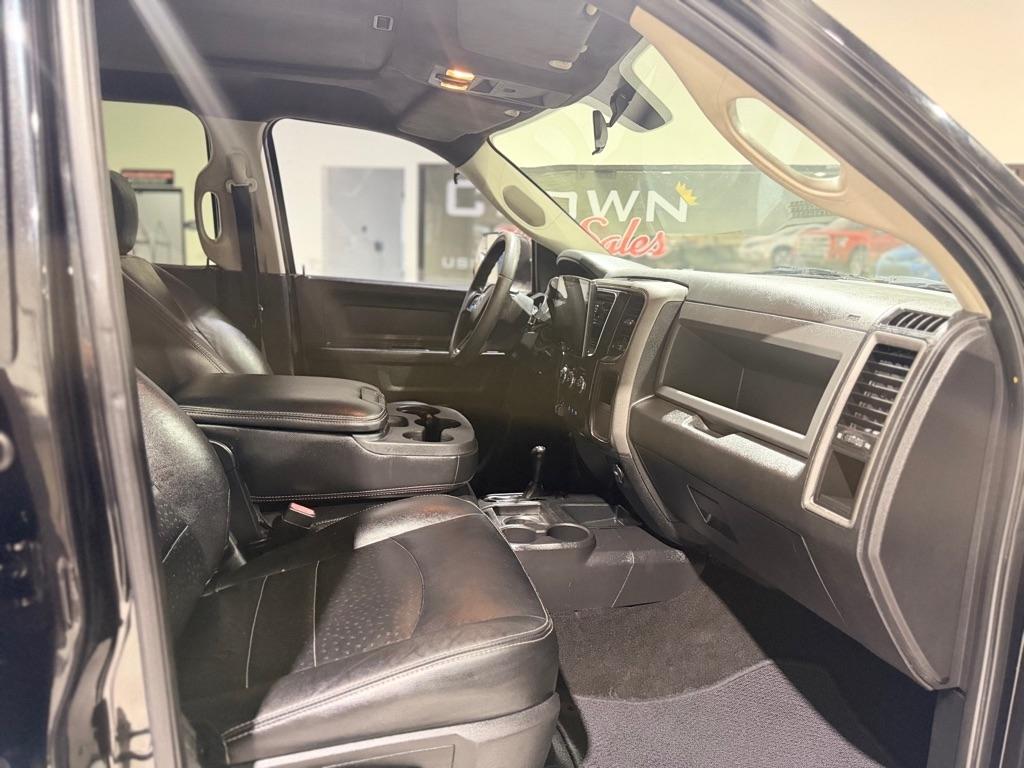 RAM 3500 Tradesman Crew Cab 4WD DRW 2018