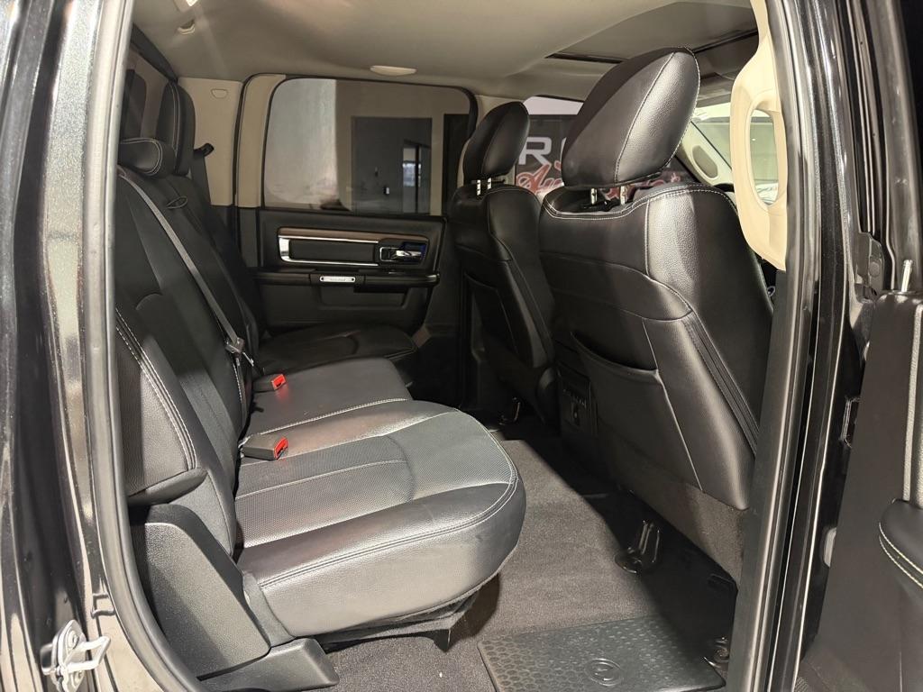 RAM 1500 Laramie Crew Cab SWB 4WD 2018