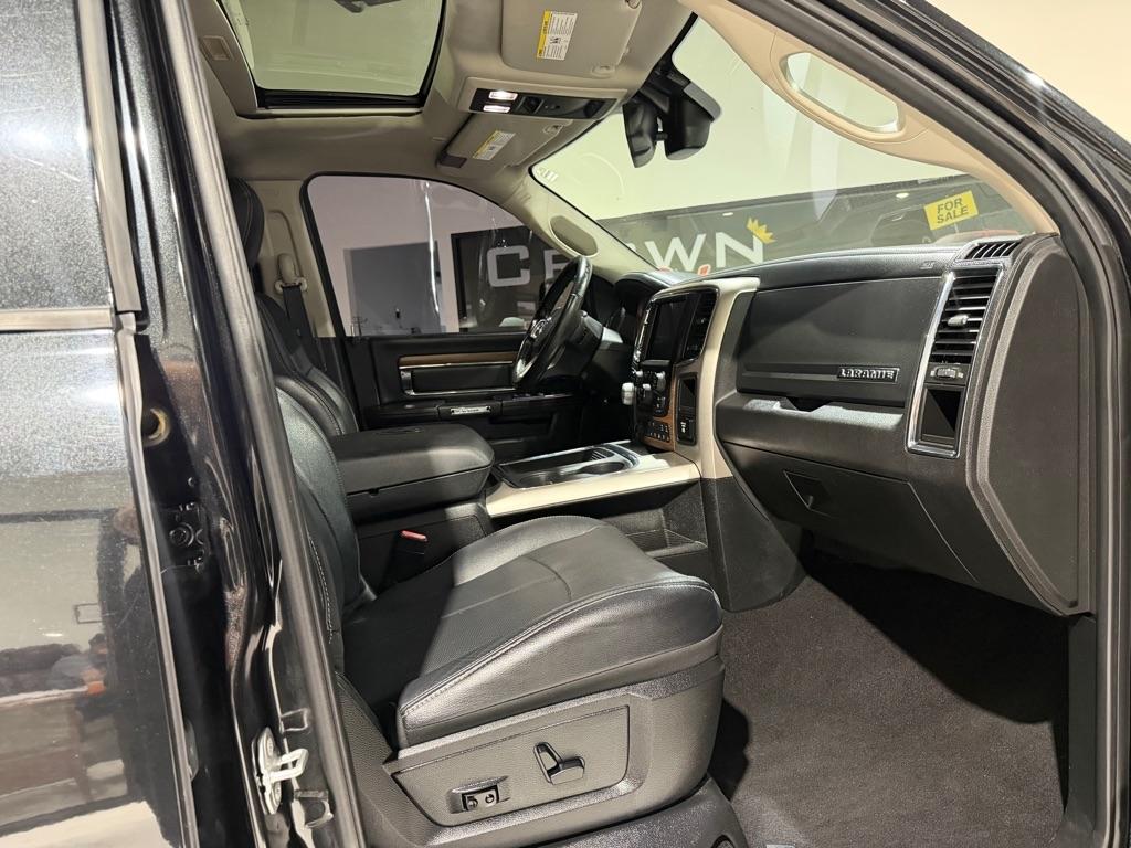 RAM 1500 Laramie Crew Cab SWB 4WD 2018