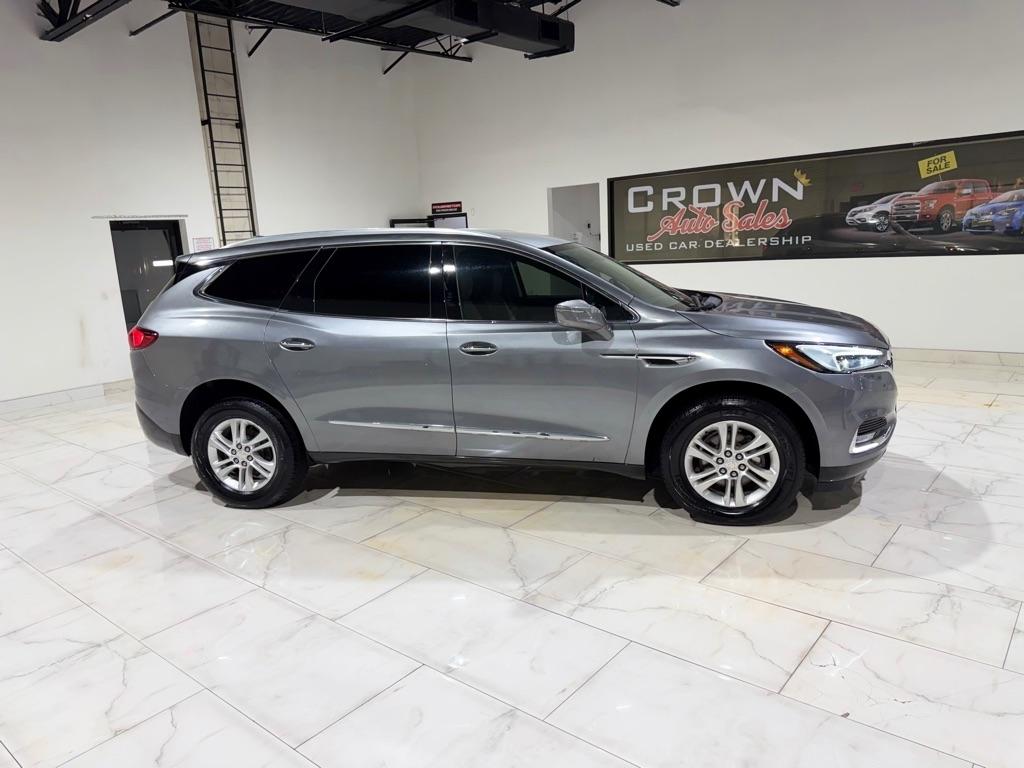 Buick Enclave Essence FWD 2020