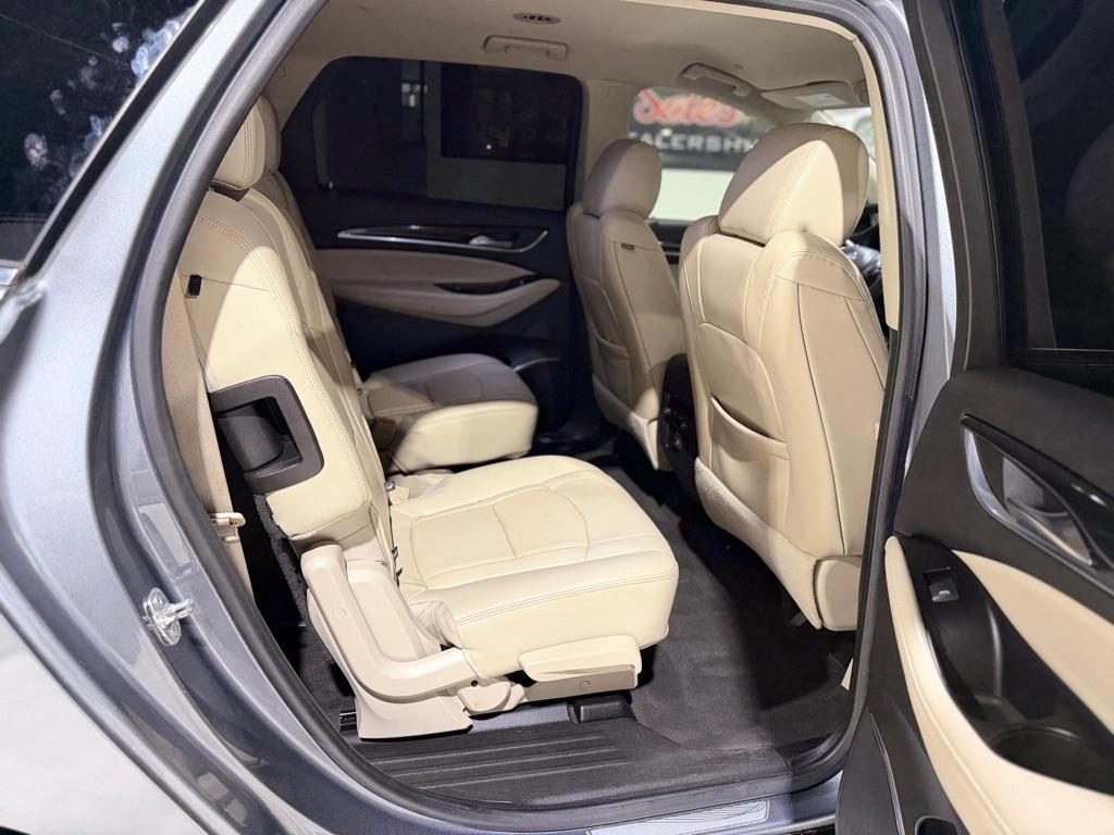 Buick Enclave Essence FWD 2020