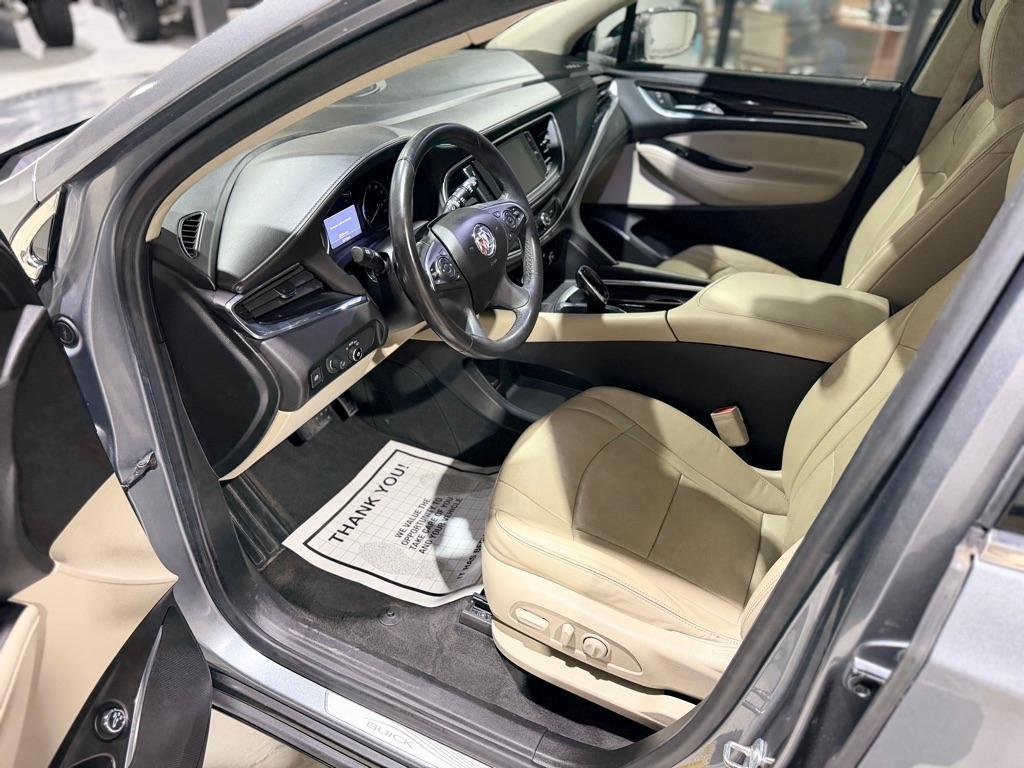 Buick Enclave Essence FWD 2020