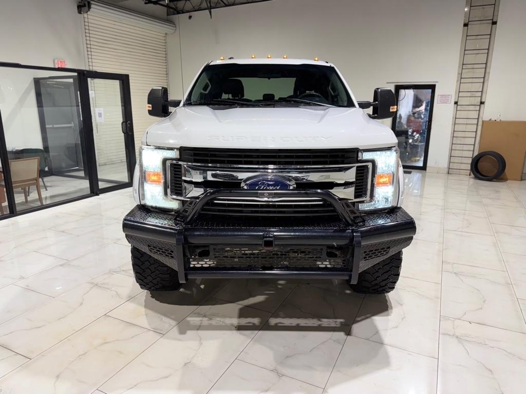 Ford F-350 SD XLT SuperCab 4WD 2019