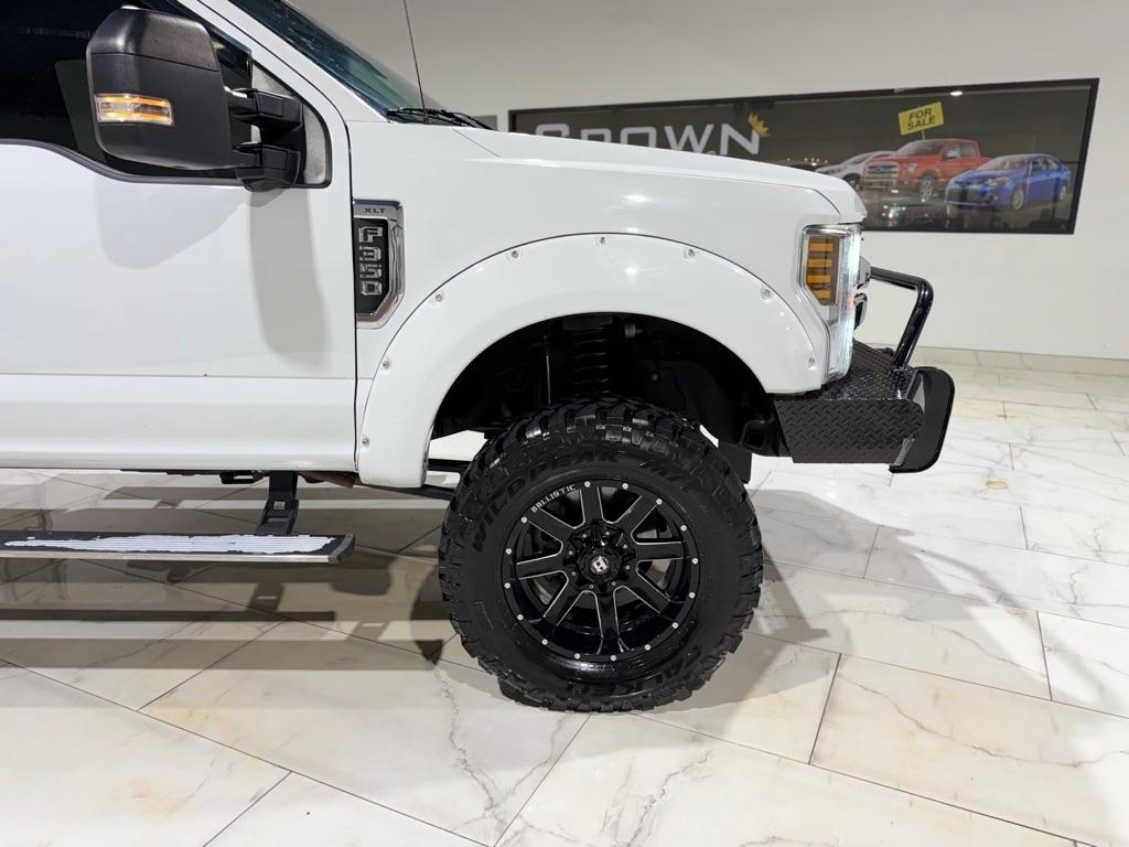 Ford F-350 SD XLT SuperCab 4WD 2019