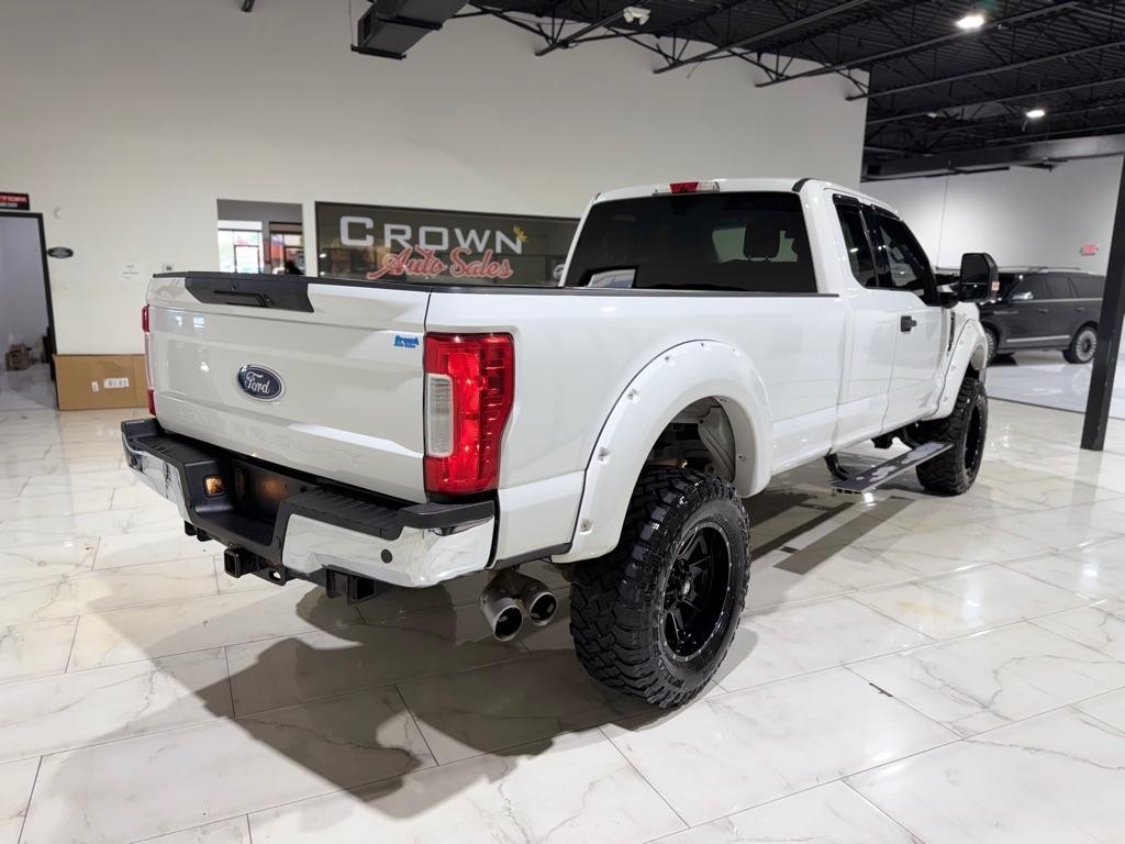 Ford F-350 SD XLT SuperCab 4WD 2019