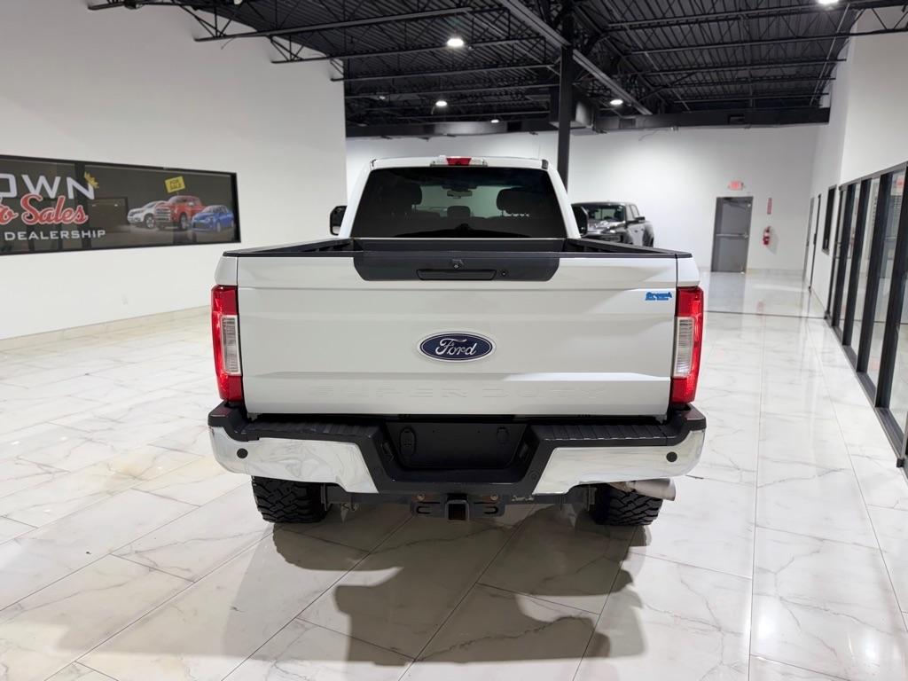 Ford F-350 SD XLT SuperCab 4WD 2019
