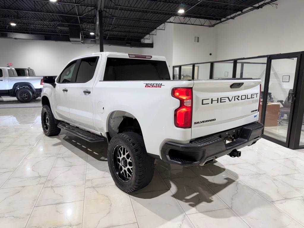 Chevrolet Silverado 1500 Custom Trail Boss Crew Cab Long Box 4WD 2021