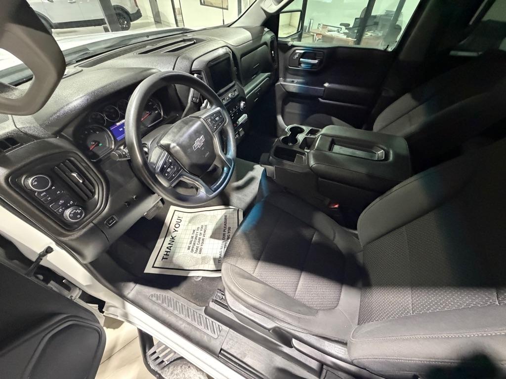Chevrolet Silverado 1500 Custom Trail Boss Crew Cab Long Box 4WD 2021