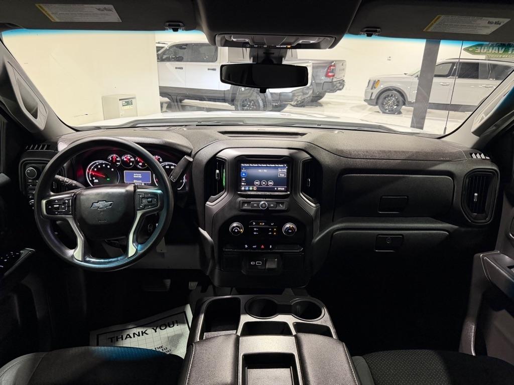 Chevrolet Silverado 1500 Custom Trail Boss Crew Cab Long Box 4WD 2021
