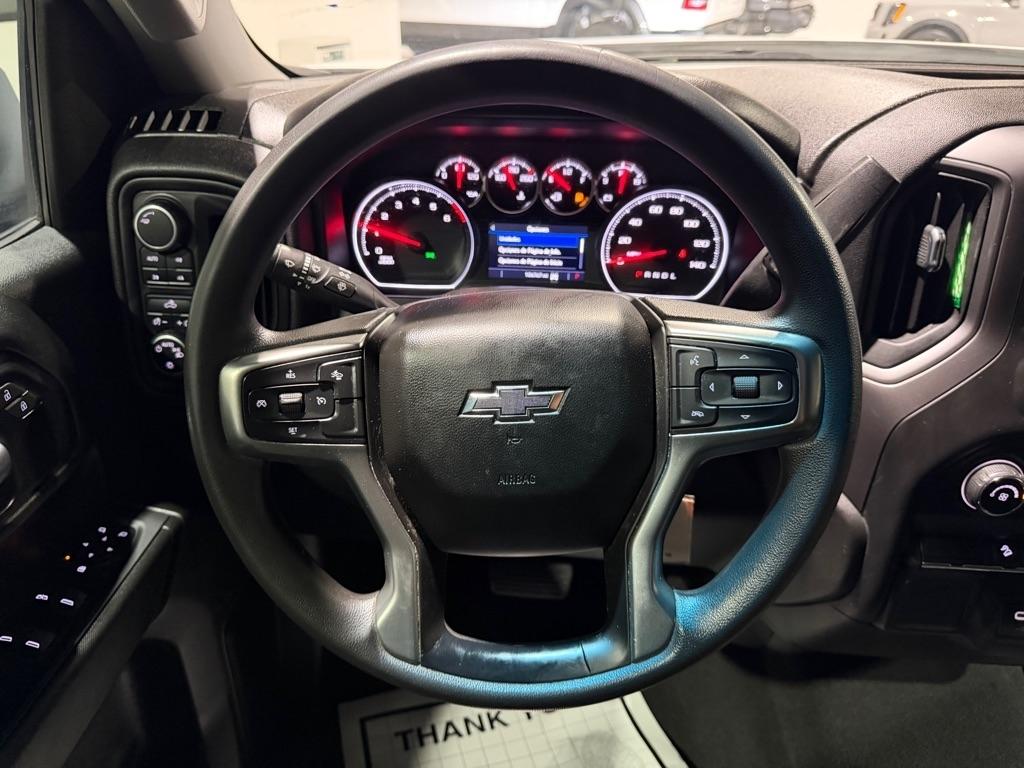 Chevrolet Silverado 1500 Custom Trail Boss Crew Cab Long Box 4WD 2021