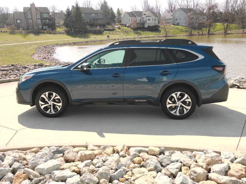 Subaru Outback Limited 2022