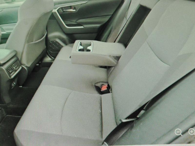Toyota RAV4 XLE 4D SUV FWD 2019