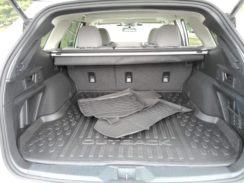 Subaru Outback Premium 2023