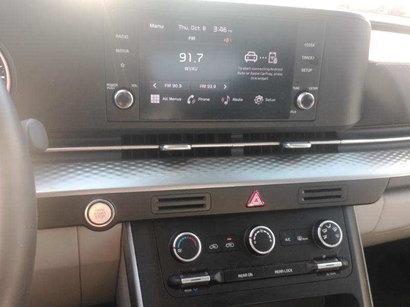 Kia Carnival LX Seat Package 2024