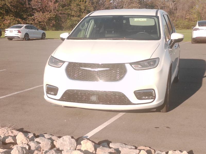 Chrysler Pacifica Touring L 2023