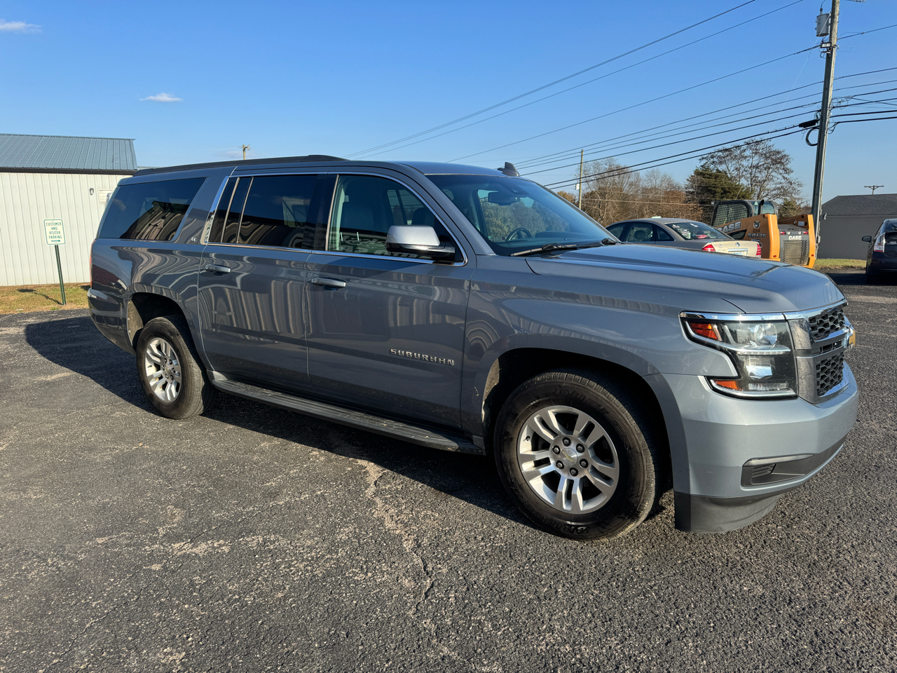 Chevrolet Suburban  2016