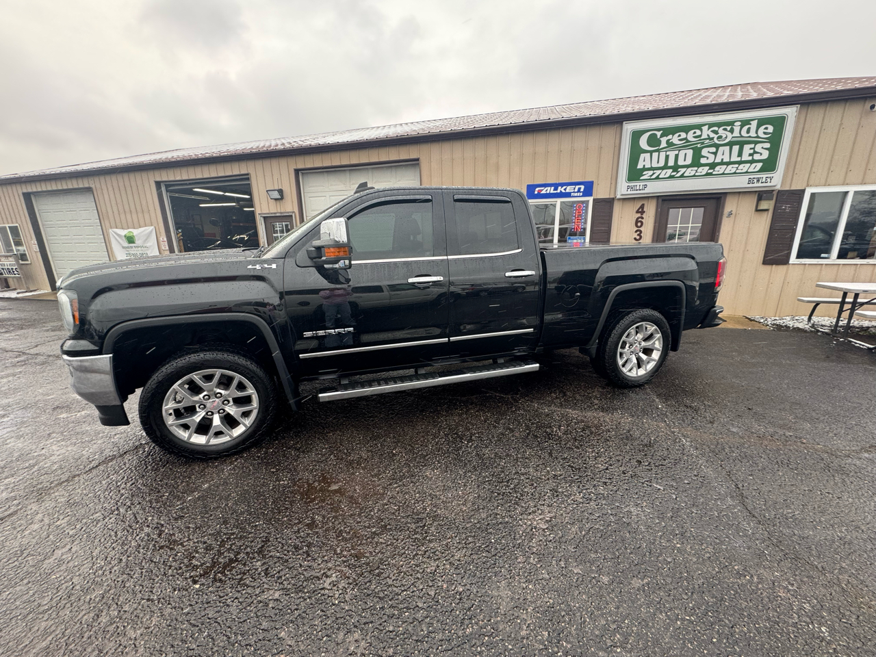 2017 GMC Sierra 1500 SLT's photo