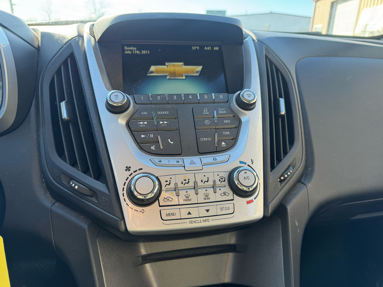 Chevrolet Equinox  2012