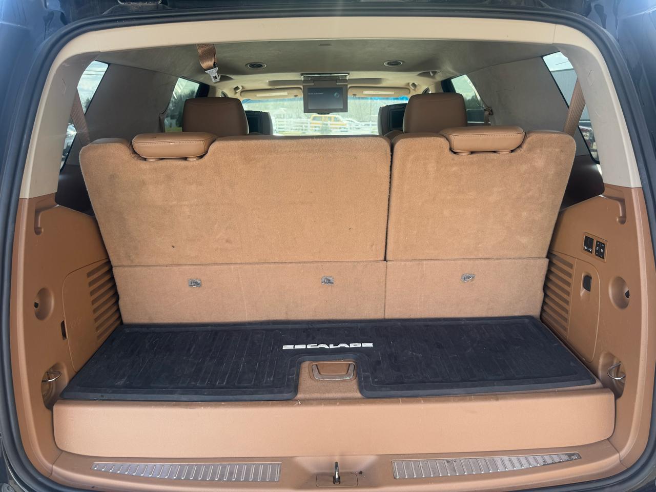 Cadillac Escalade  2016