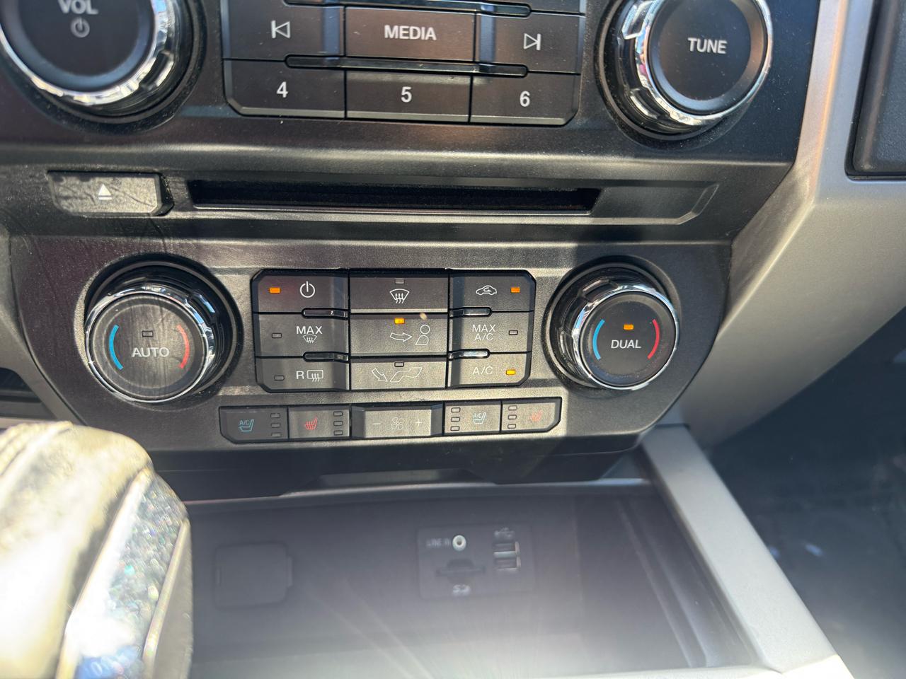 Ford F-150  2015
