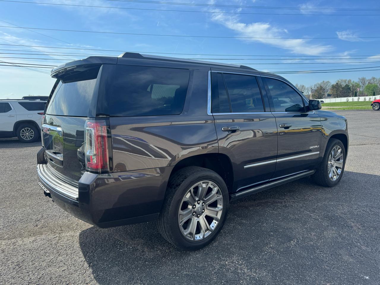 GMC Yukon Denali  2015