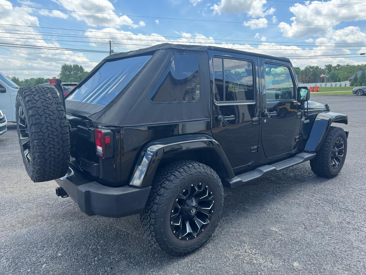 Jeep Wrangler  2017