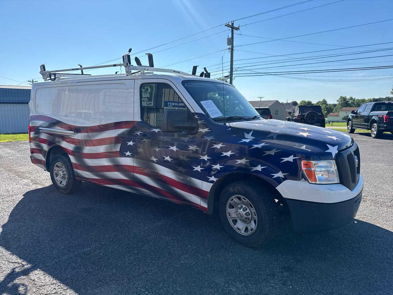 Nissan NV Cargo  2012