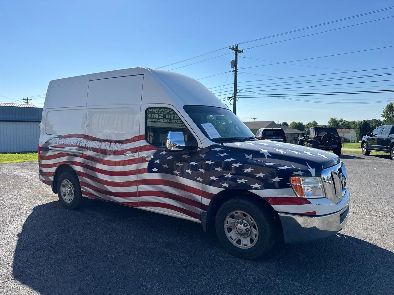 Nissan NV Cargo  2012